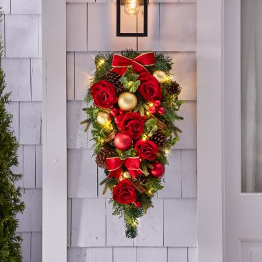 The Prelit Christmas Rose Teardrop Swag